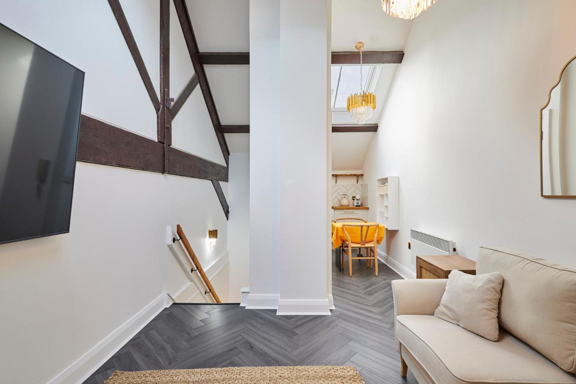 Host & Stay - Queen Square Hideaway Liverpool Bagian luar foto